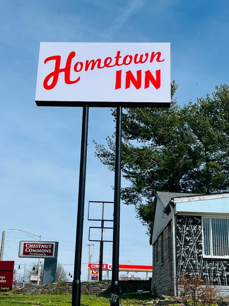 Hometown INN photo 6