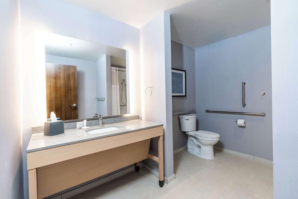 Hyatt Place Eagle Pass photo 20