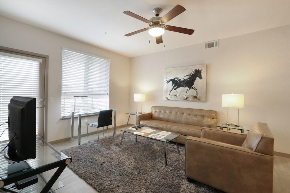 Global Luxury Suites Sunnyvale North photo 32