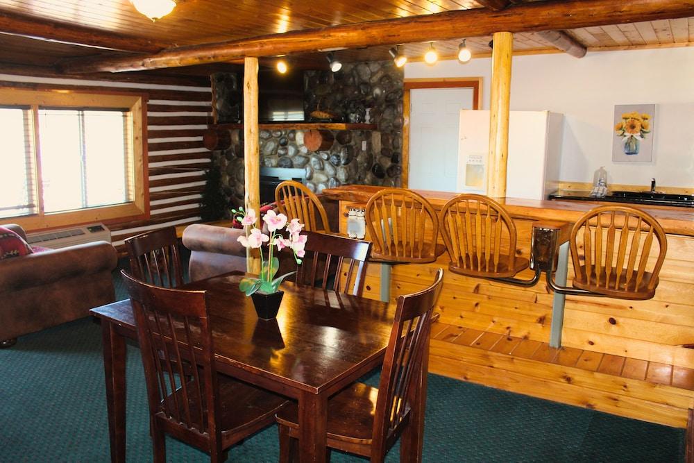 Anglers Lodge photo 51