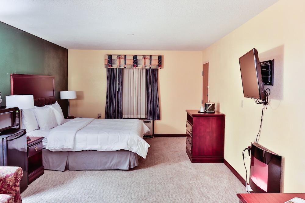 The View Inn & Suites photo 18