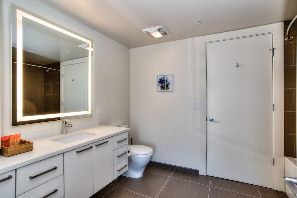 Furnished Apartments on Pine Street photo 24