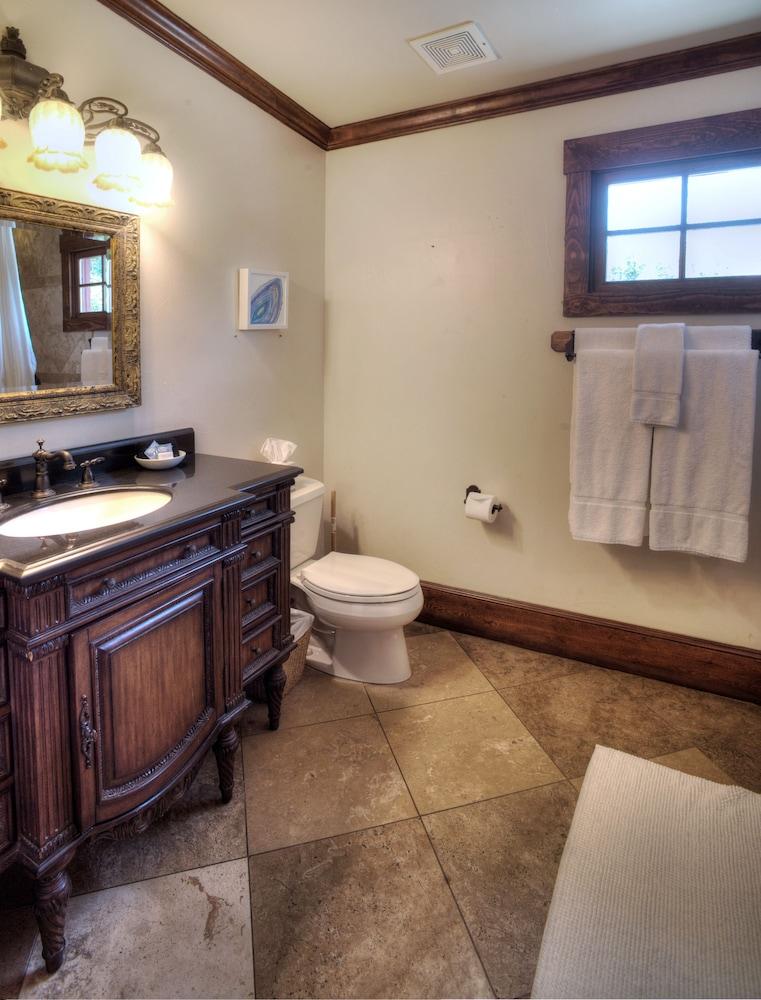 The Winchester Lodge photo 65