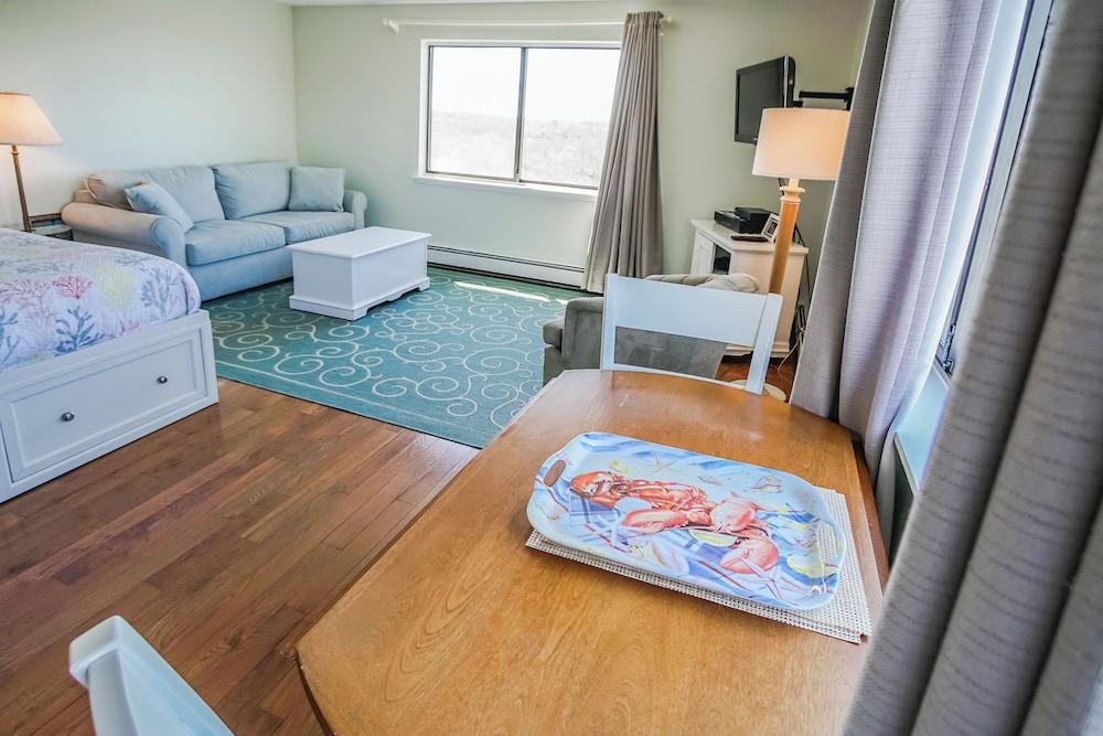Neptune House Block Island Resort photo 2