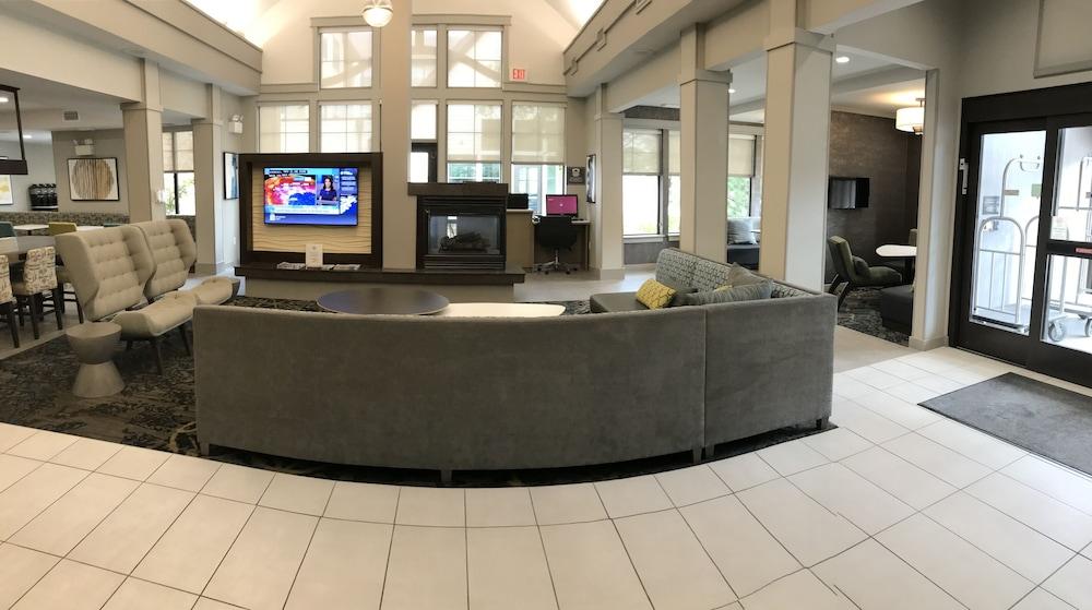 Residence Inn by Marriott Lincoln South photo 4