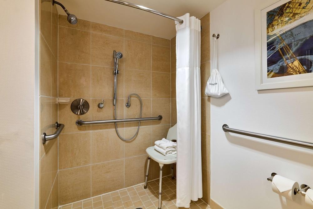 Hampton Inn Washington-Downtown-Convention Center photo 37