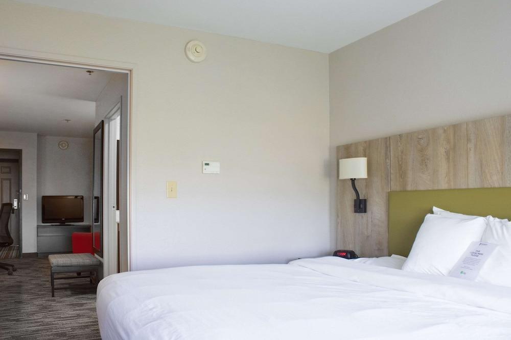 Country Inn & Suites by Radisson, Carlisle, PA photo 6