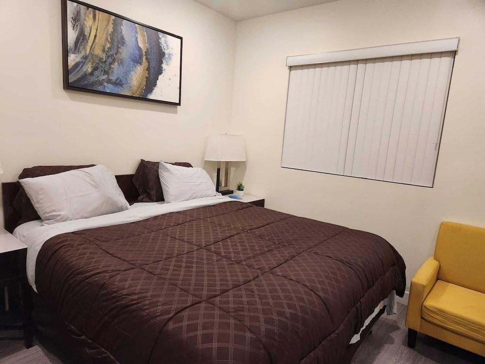 Urban Chic Apart-Hotels in Central LA photo 30