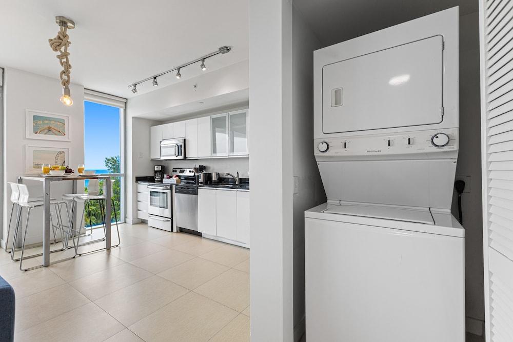Dharma Home Suites Miami at Monte Carlo photo 11
