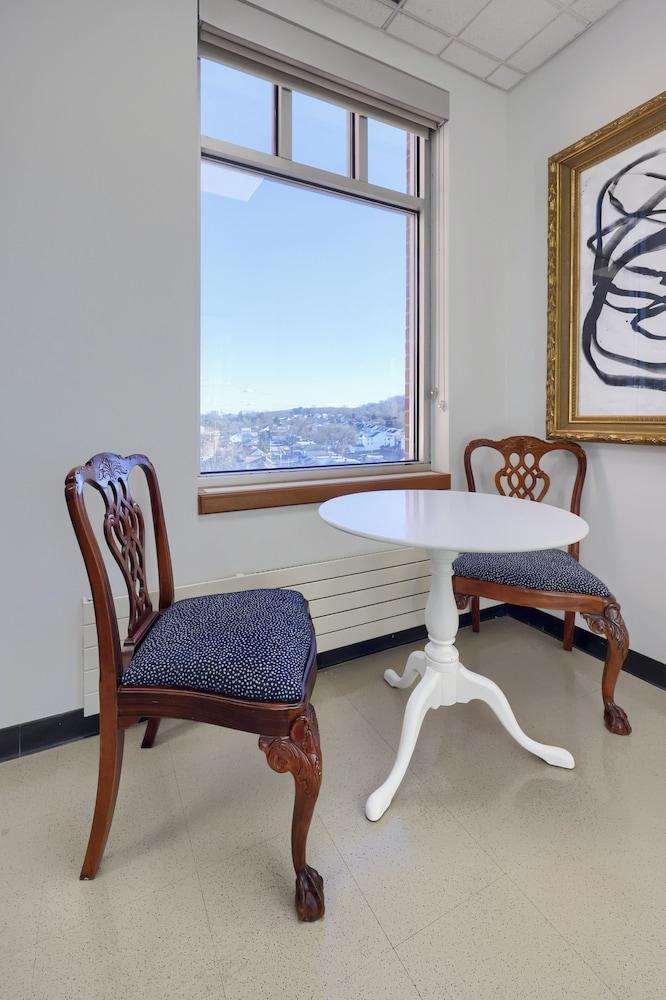 The Executive Suites and Venue photo 42