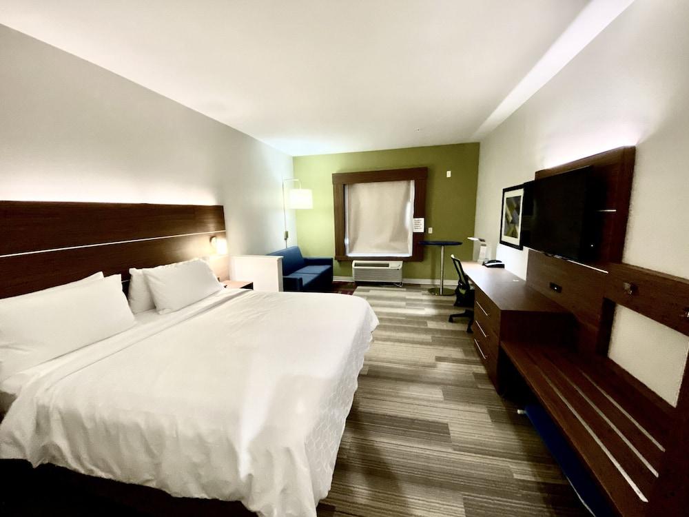 Holiday Inn Express Pineville-Alexandria Area by IHG photo 25