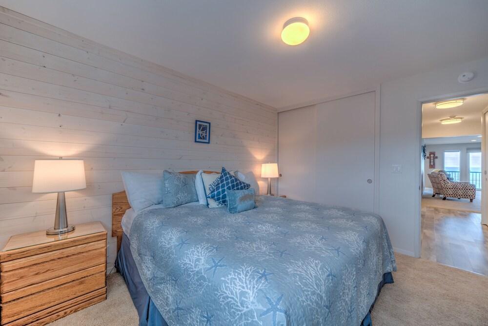 Cavalier Beachfront Condominiums photo 28