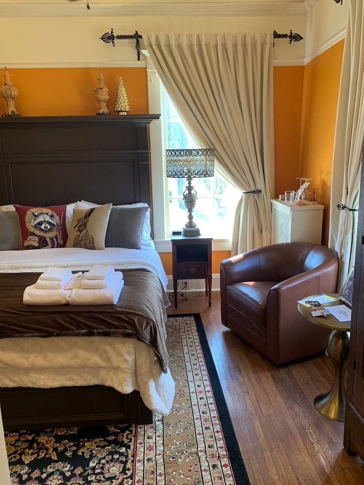 The Hygrade Inn photo 19