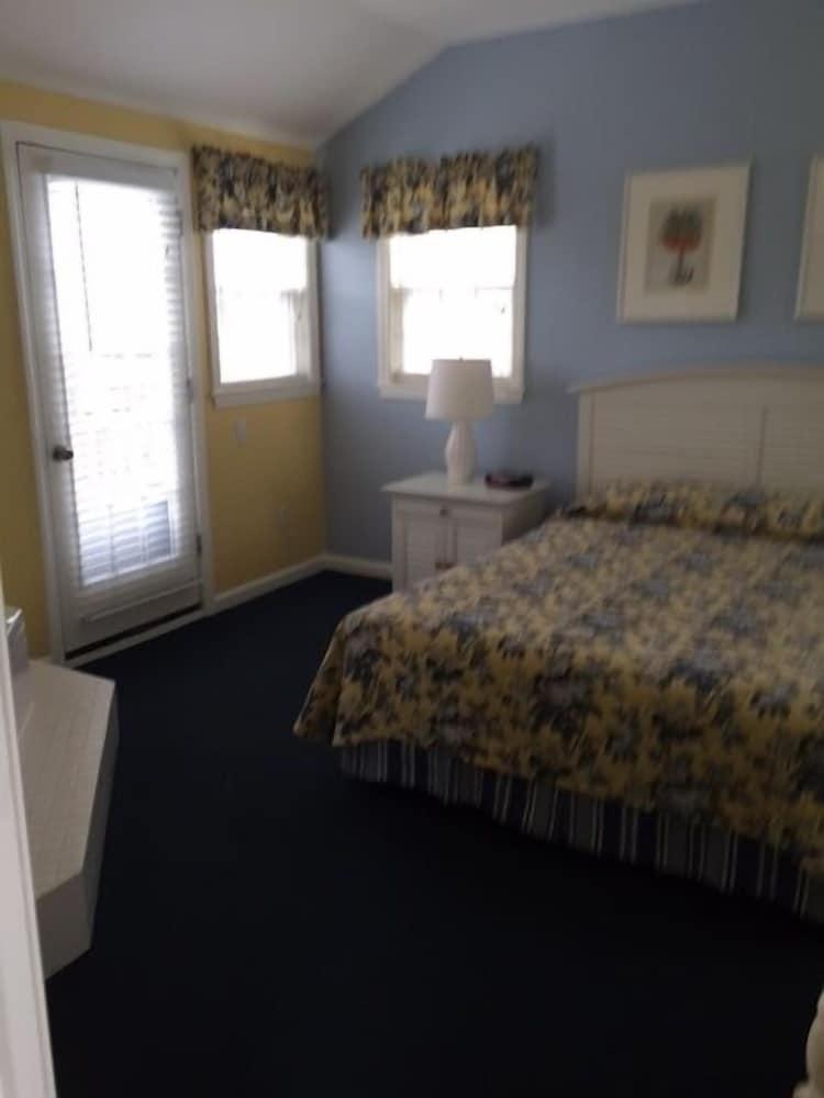 Colonial Acres Resort photo 56