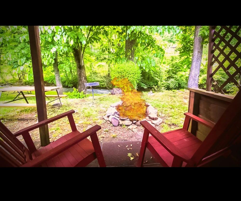 Smoky View Cottages & RV Resorts photo 49