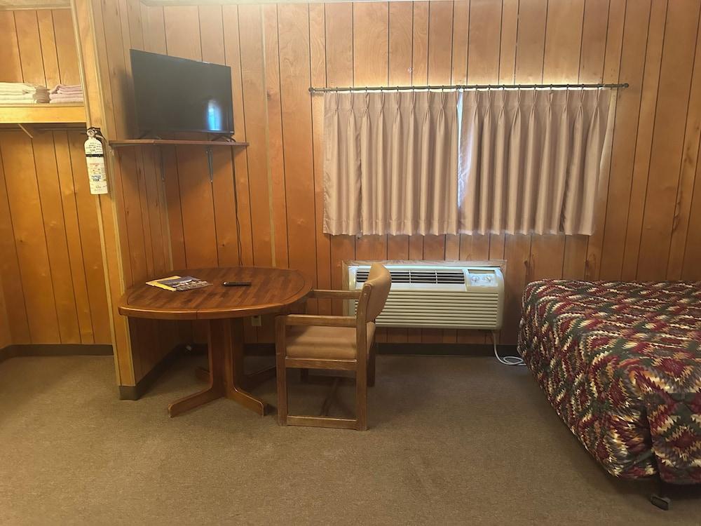 Chisos Mining Co Motel photo 20