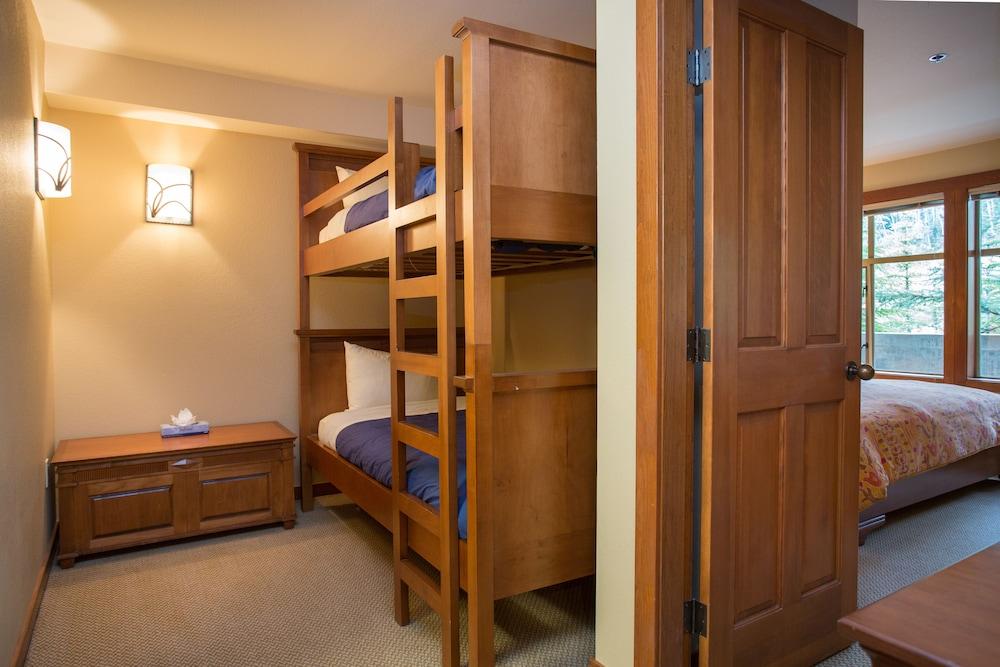 Solitude Condominiums photo 18