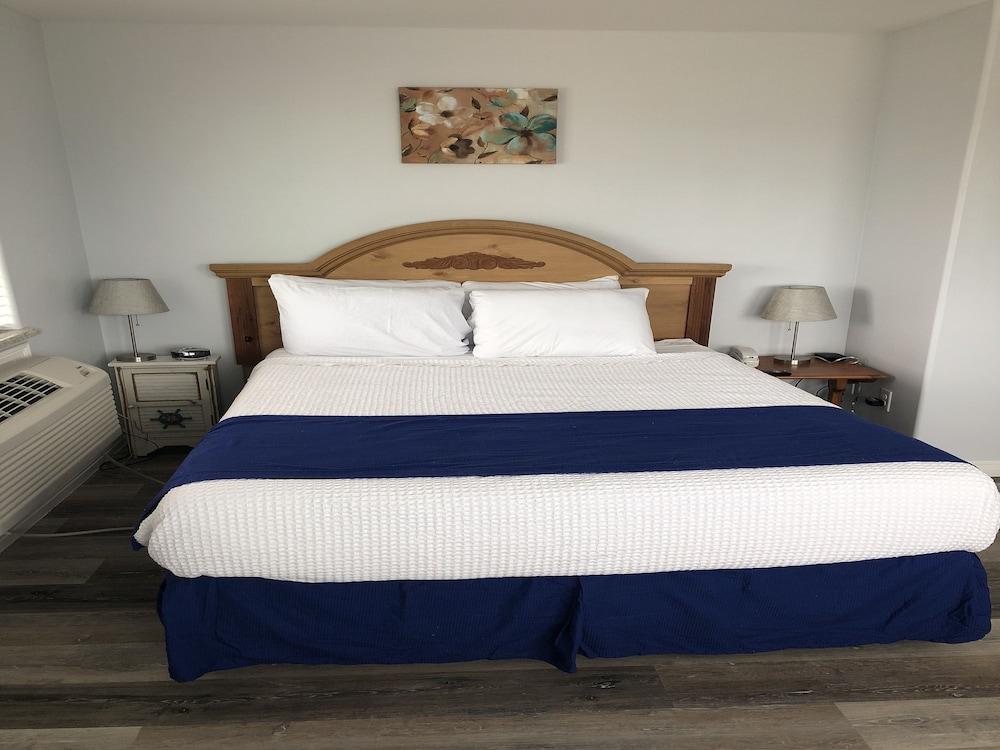 Beachgate CondoSuites and Oceanfront Resort photo 66