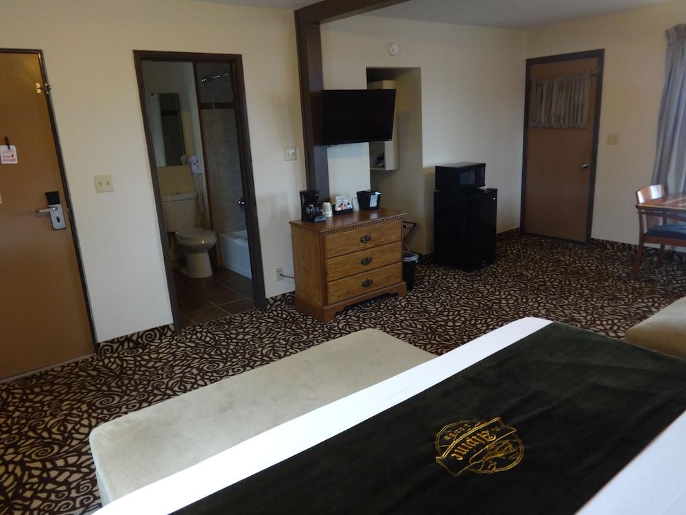 Alpine Lodge & Resort Burkesville photo 10