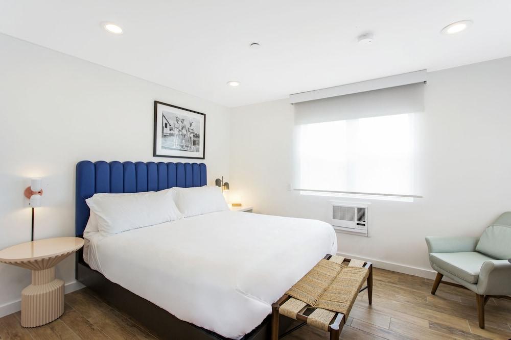 Grove Hotel photo 4