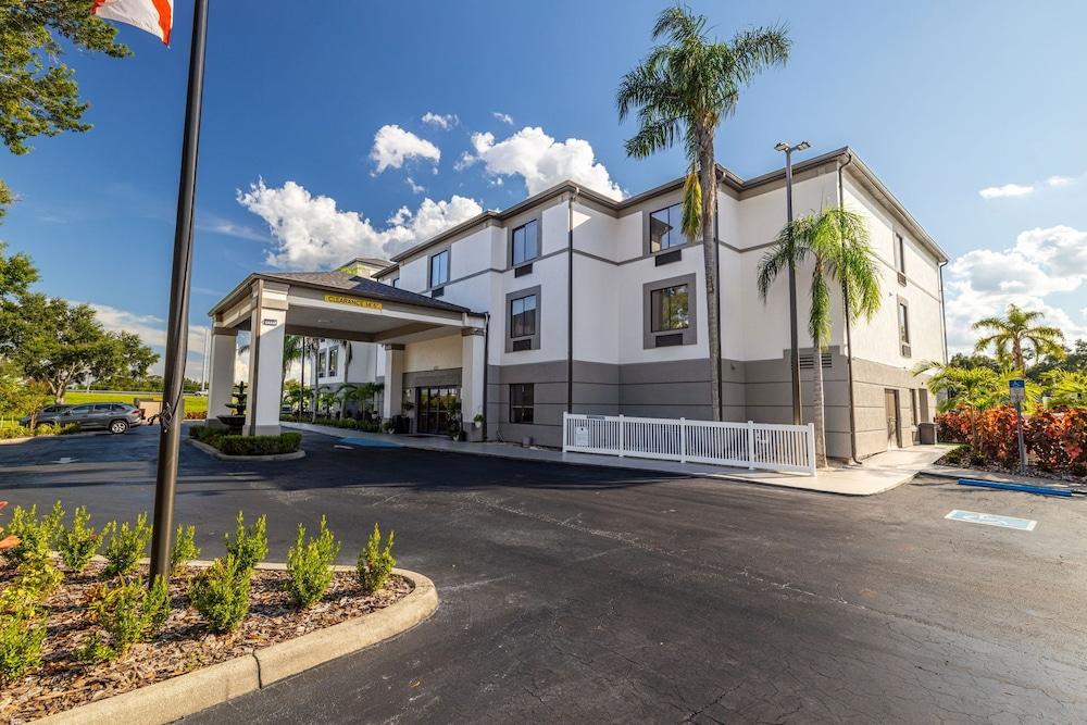 Clarion Pointe Lakeland I-4 photo 58