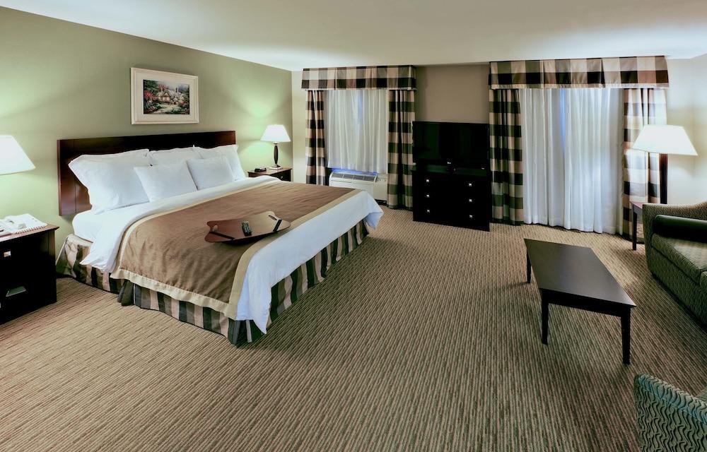 MainStay Suites Addison-Dallas photo 7