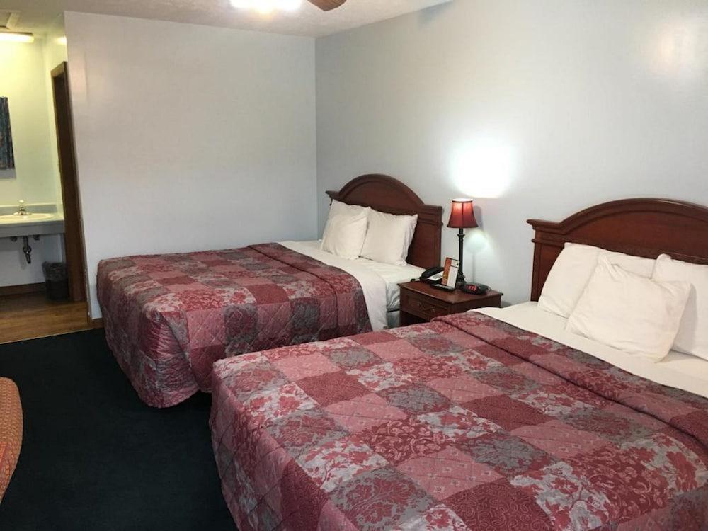 Huggy Bear Motel photo 8