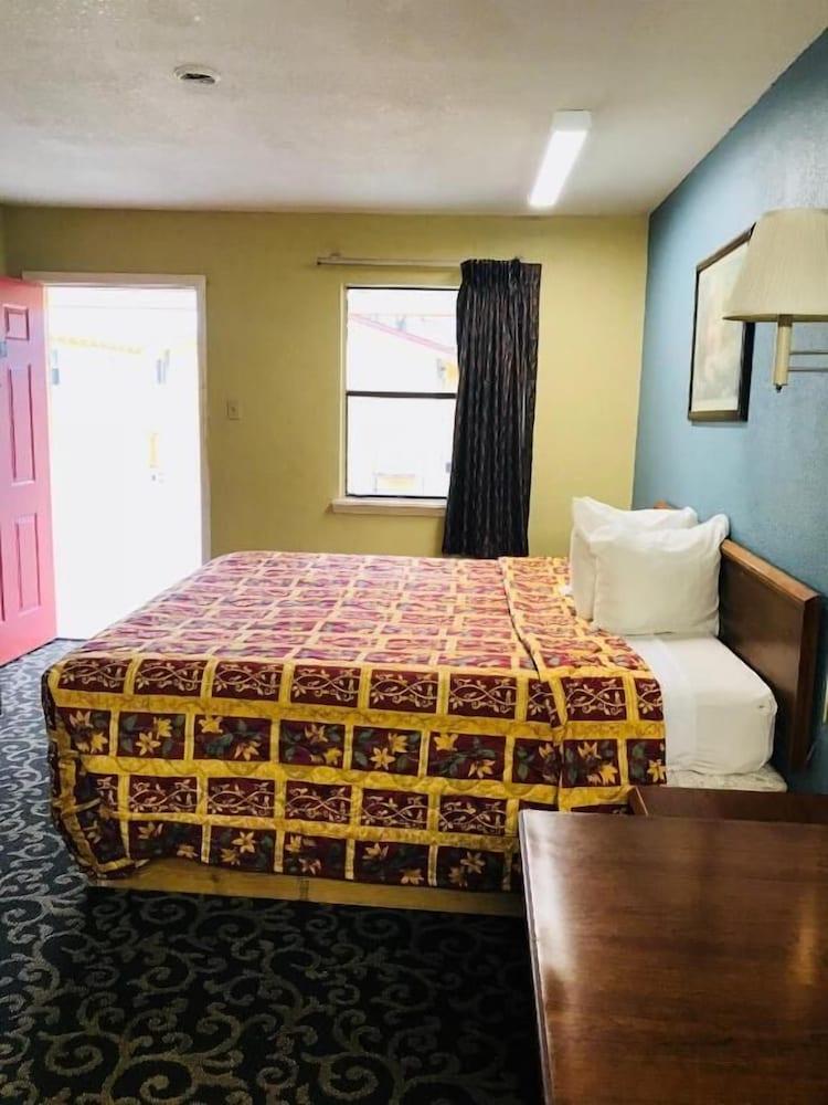 Roosevelt inn Motel photo 11