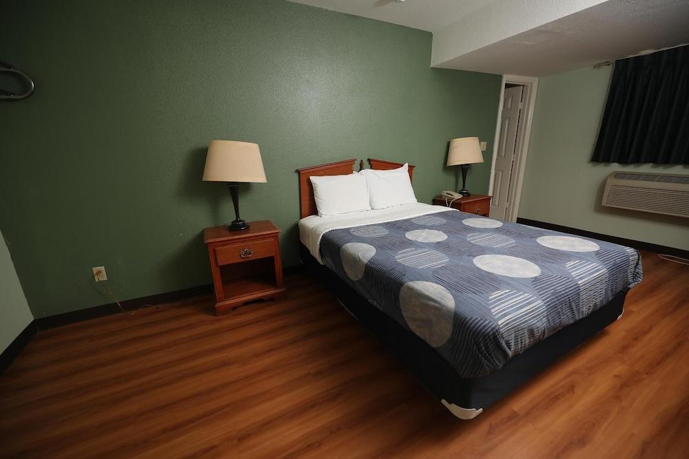 Texas Inn photo 15
