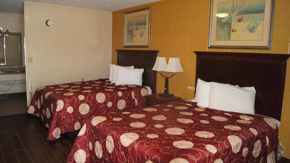 Stone Inn Motel photo 11