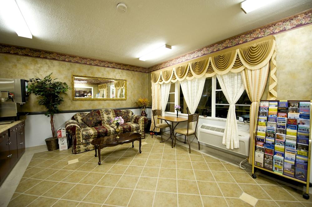 Executive Inn And Suites photo 2