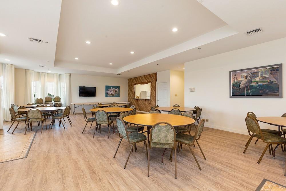 The Inn at Fulton Harbor photo 49