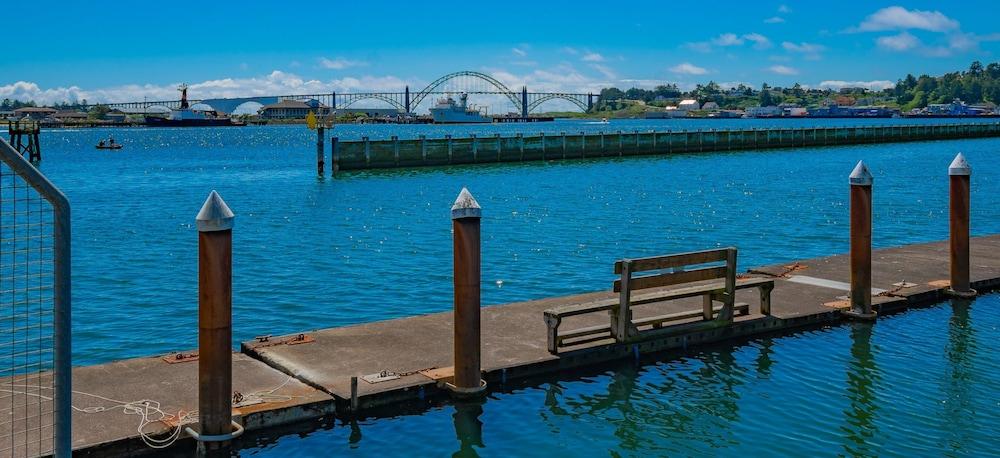 Embarcadero Resort Hotel & Marina photo 6