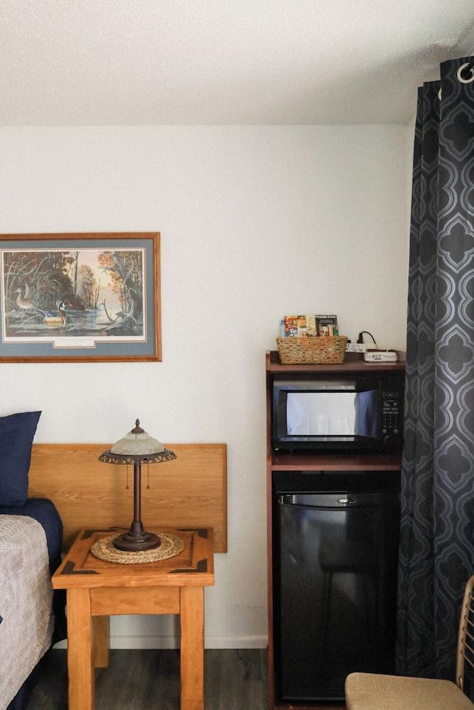 Wastabound Motels LLC photo 9
