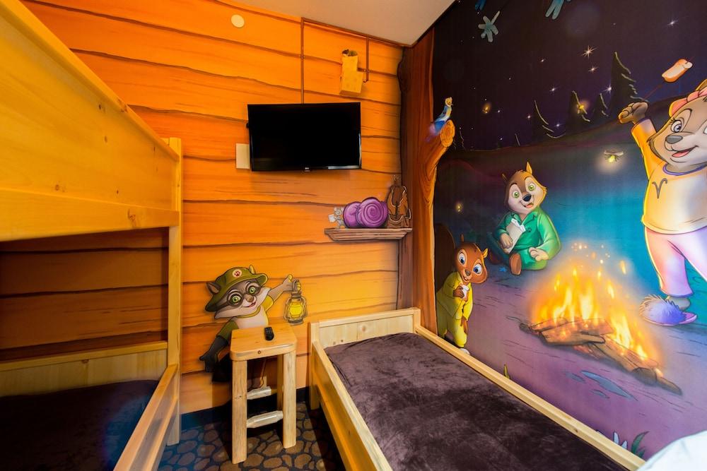 Great Wolf Lodge Anaheim, CA photo 26