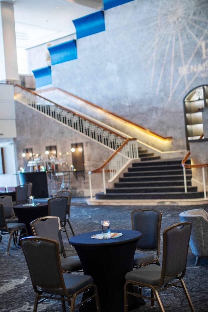 Renaissance Concourse Atlanta Airport Hotel photo 34