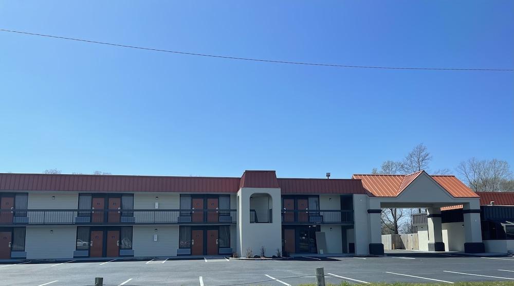 Dreamland Inn photo 2