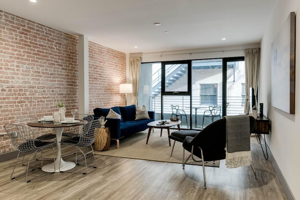 Abode Los Angeles - Downtown South Park photo 18