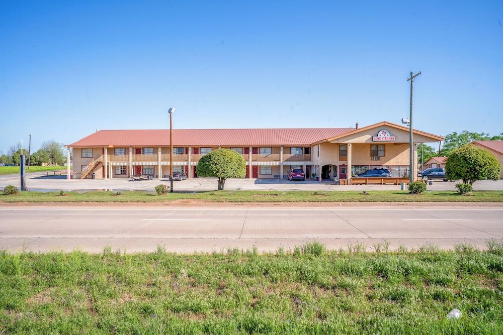 Lone Star Inn by OYO Vernon Texas Hwy 287 photo 65