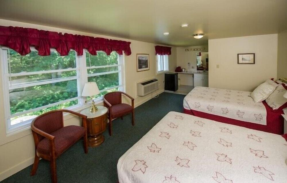 Harkness Brook Inn photo 5