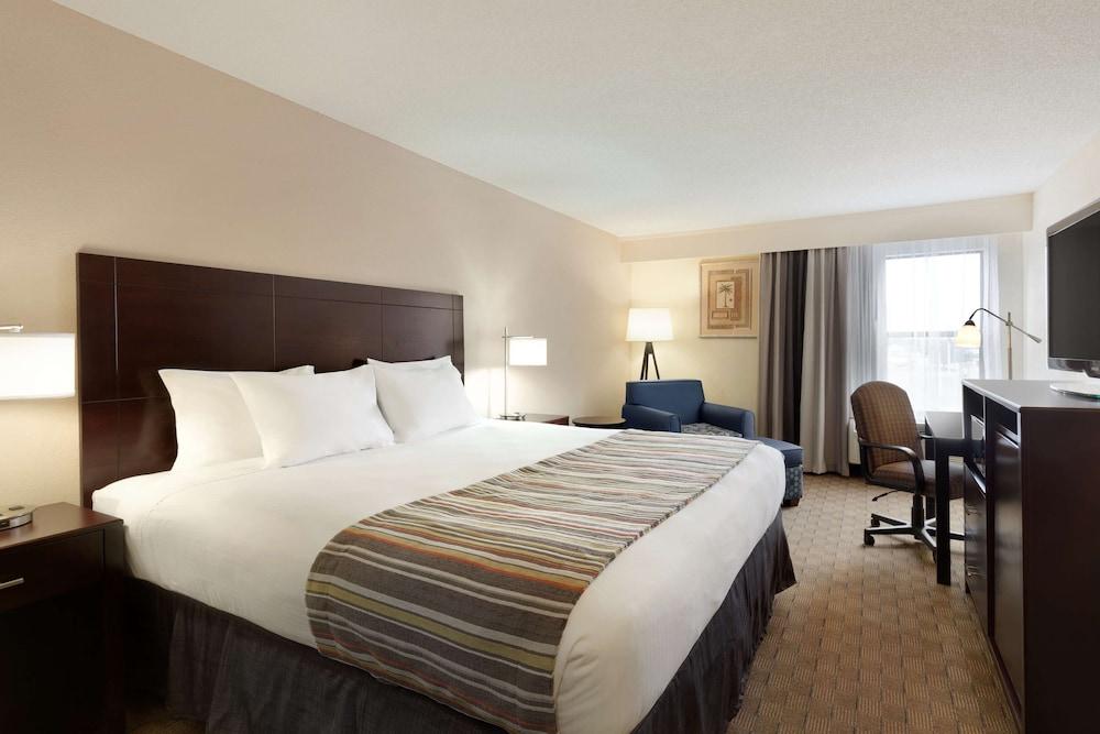 Spark by Hilton Spring Lake Fayetteville photo 7