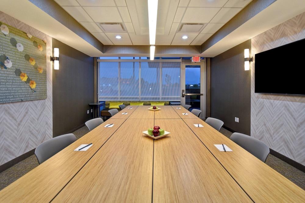 SpringHill Suites by Marriott Holland photo 21