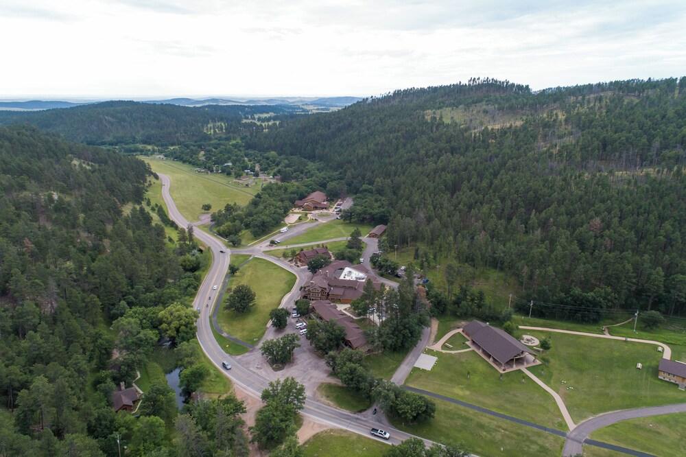 State Game Lodge at Custer State Park Resort photo 59