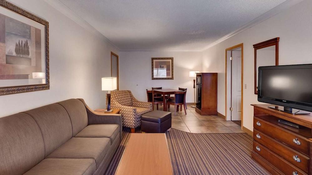 SureStay by Best Western Miles City photo 5