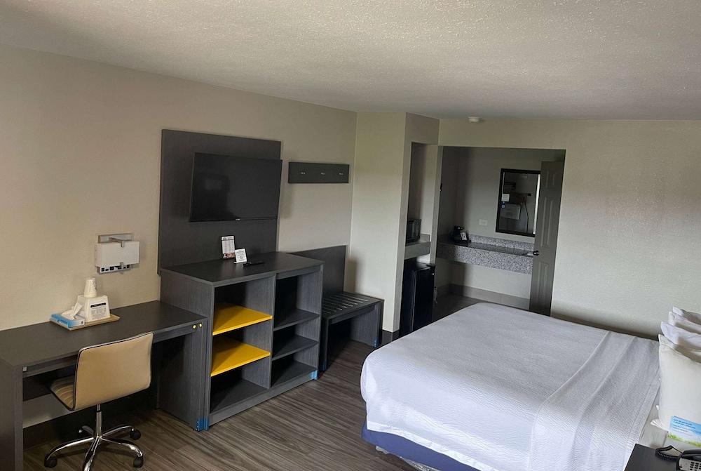 Days Inn by Wyndham Ruston LA photo 16
