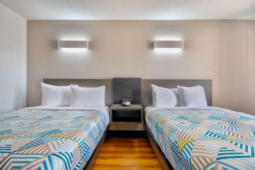 Motel 6 Sulphur, LA photo 9