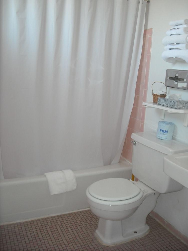 Stagecoach 66 Motel photo 29