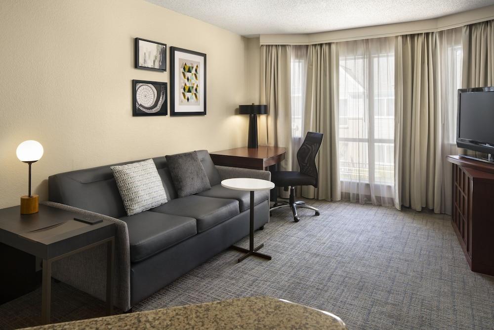 Residence Inn by Marriott Pleasant Hill photo 17