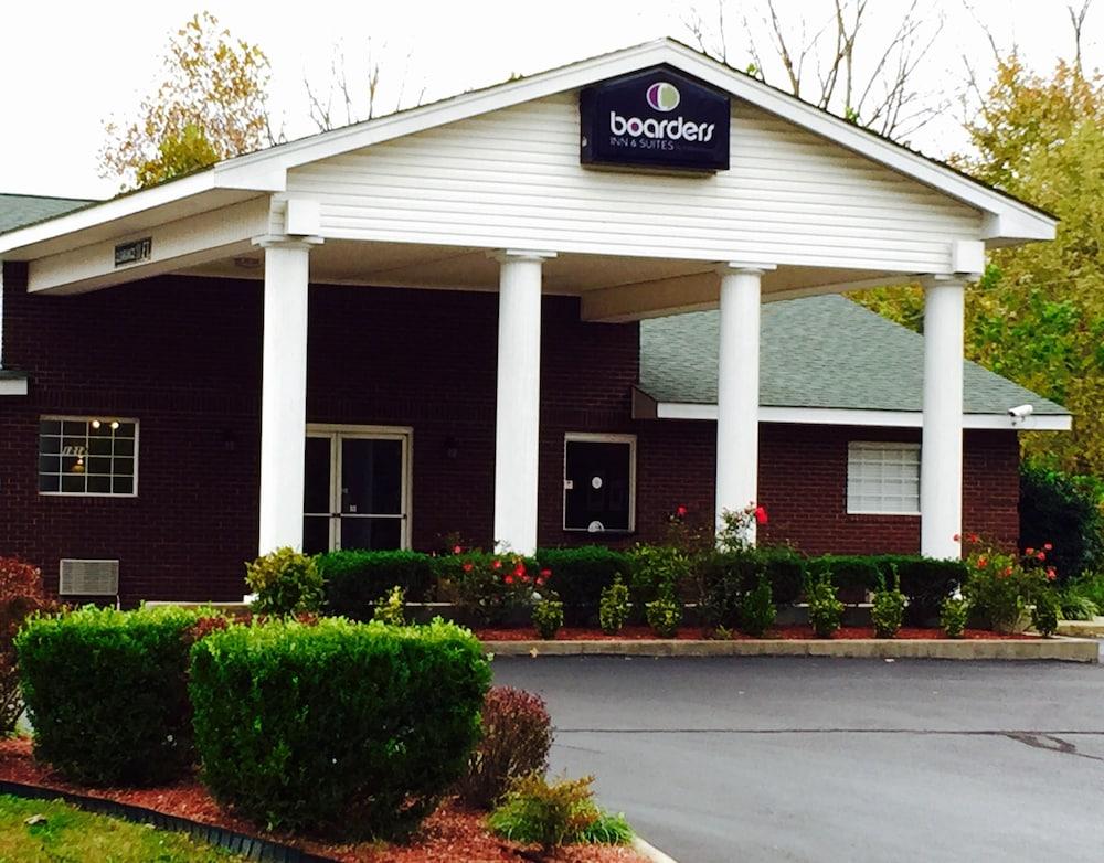 Boarders Inn & Suites by Cobblestone Hotels – Ashland City photo 1