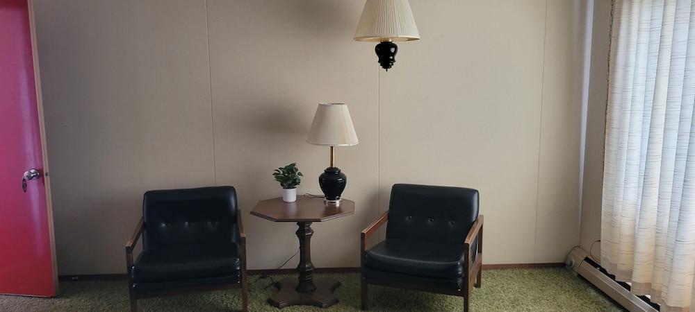 Amaris Inn photo 2